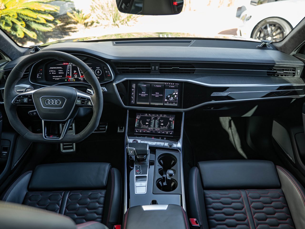 Used 2023 Audi RS 6 w/ Carbon Optic Package image 40