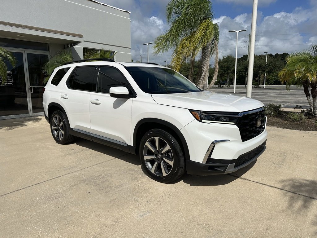Certified 2024 Honda Pilot Elite