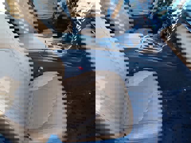 Used 2019 Toyota Avalon Limited image 17