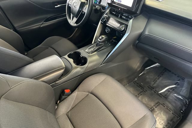 Used 2023 Toyota Venza LE AWD/4WD image 20