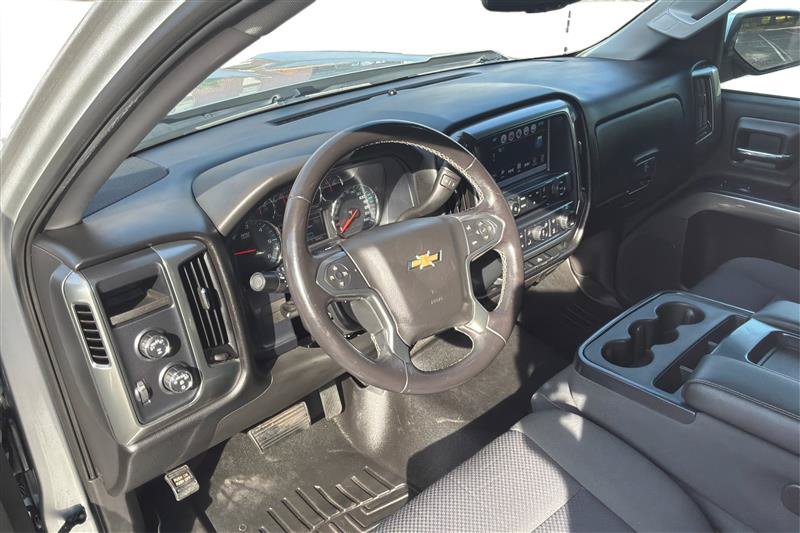 Used 2018 Chevrolet Silverado 1500 LT w/ LT Eassist Package AWD/4WD image 10