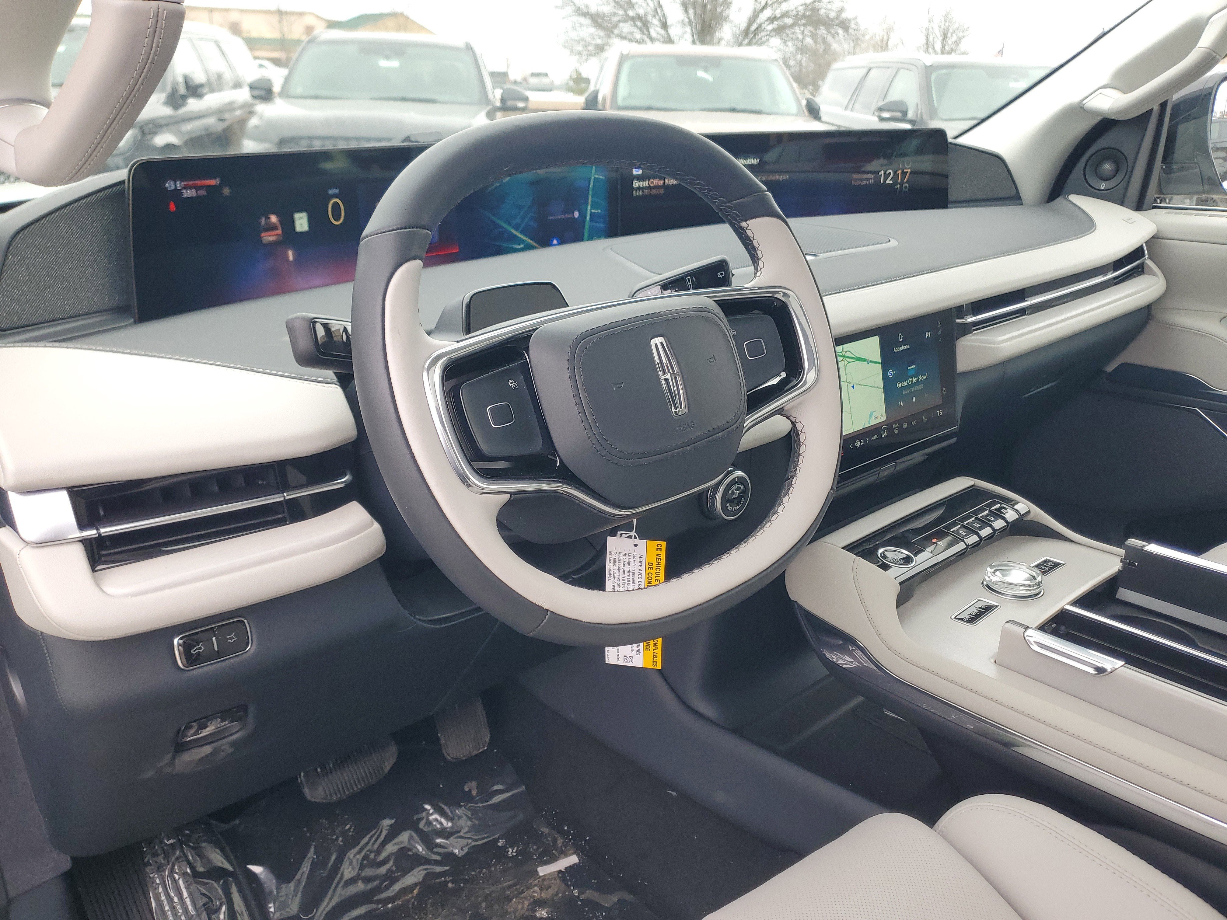 New 2026 Lincoln Navigator Reserve image 14