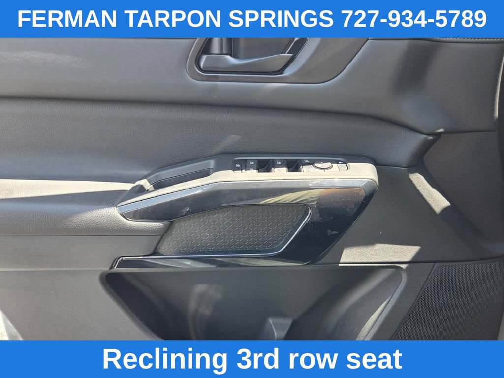 Used 2024 Nissan Pathfinder SV w/ Black Appearance Package FWD image 25
