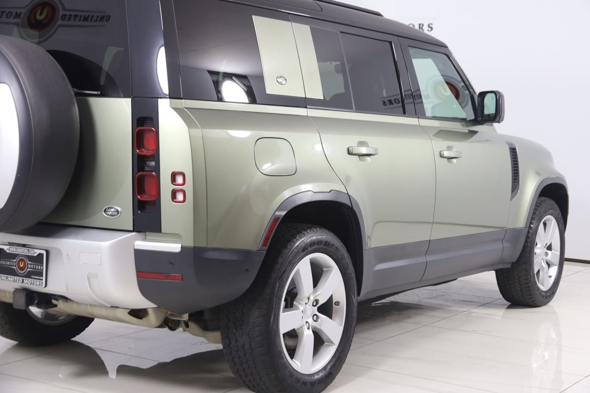 Used 2020 Land Rover Defender 110 First Edition AWD/4WD image 45