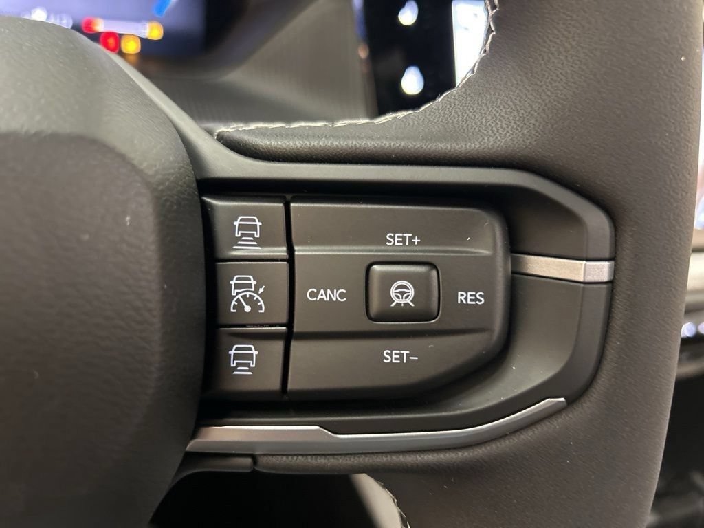 New 2026 Jeep Cherokee Overland w/ Advanced Pro Tech Group AWD/4WD image 20