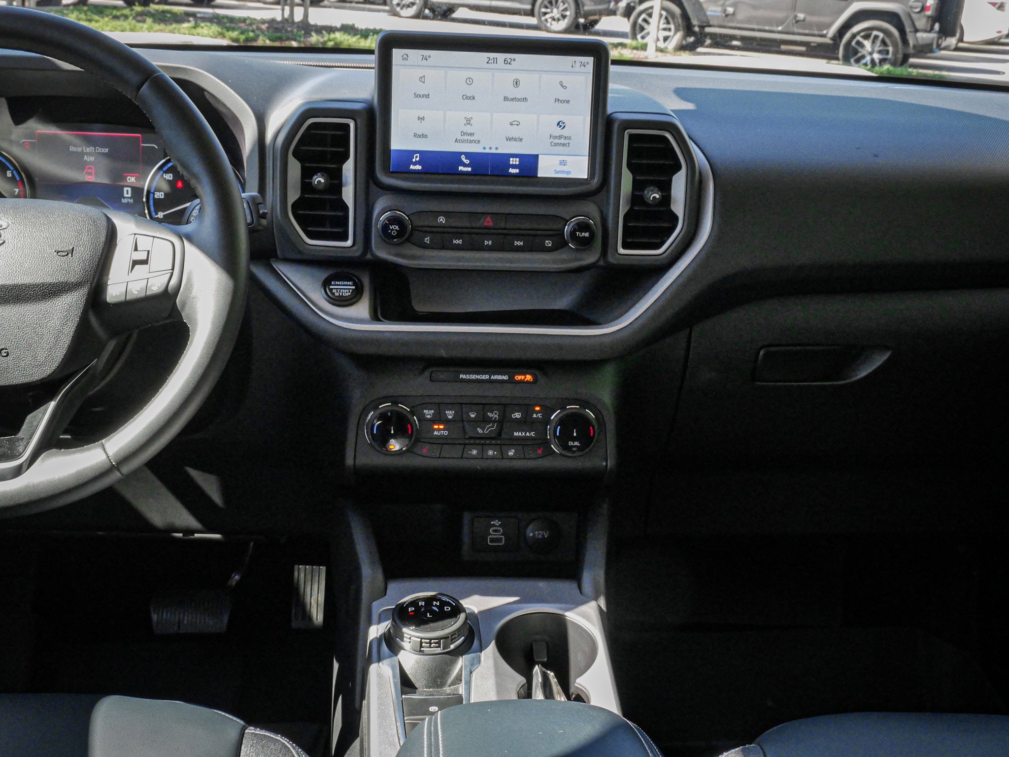 Used 2024 Ford Bronco Sport Outer Banks image 28