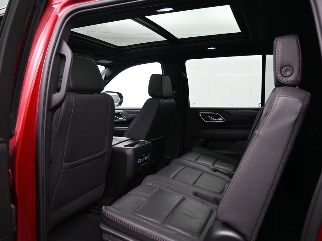 Used 2023 Chevrolet Suburban RST image 29