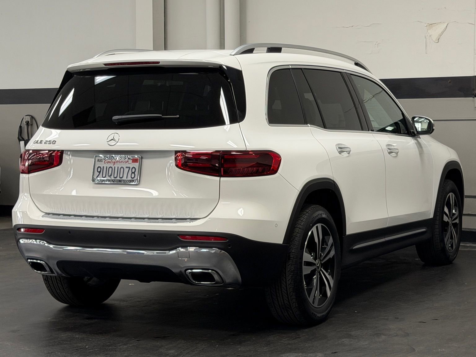 Used 2025 Mercedes-Benz GLB 250 image 12