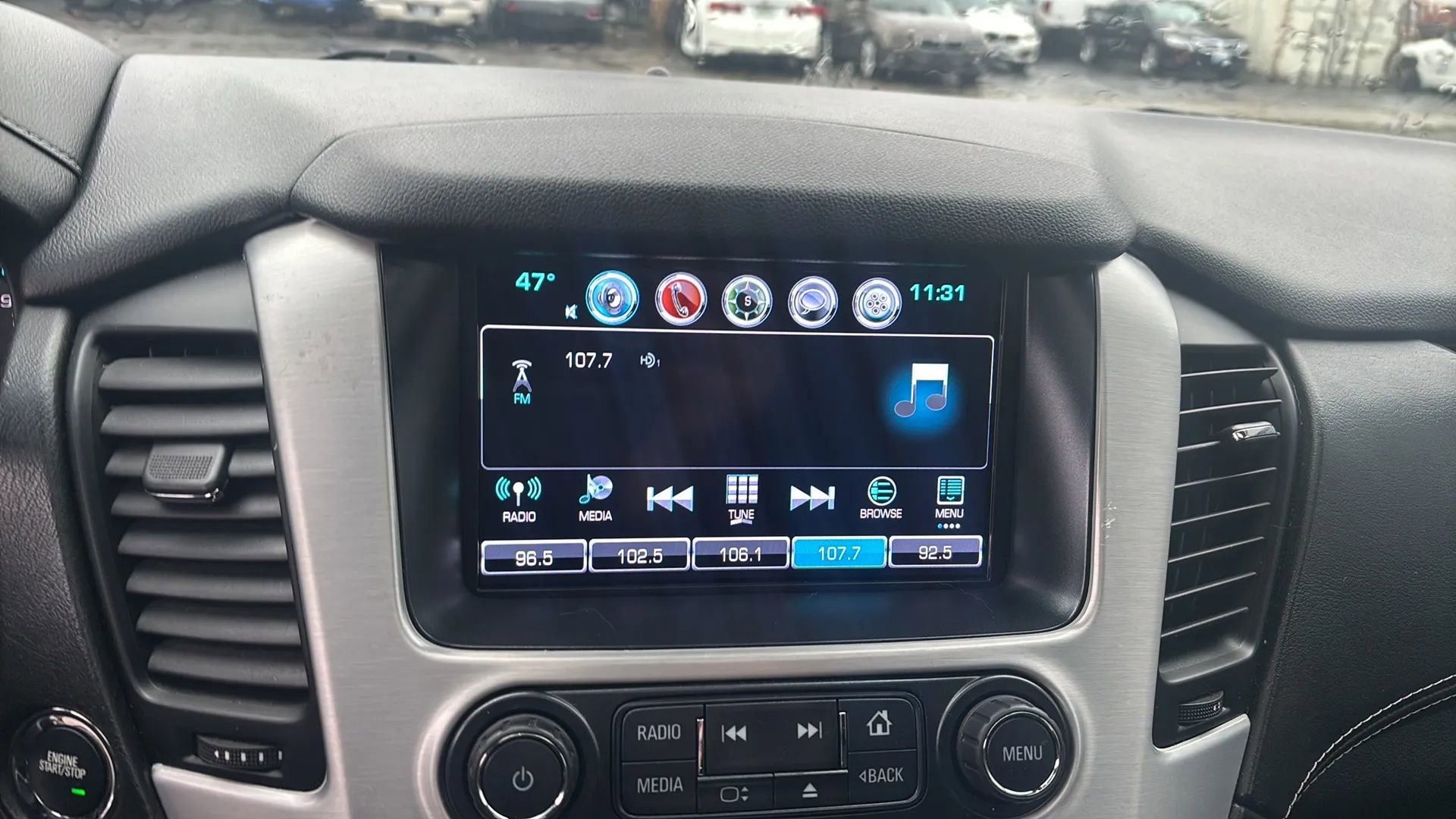 Used 2017 GMC Yukon SLT w/ Open Road Package image 38