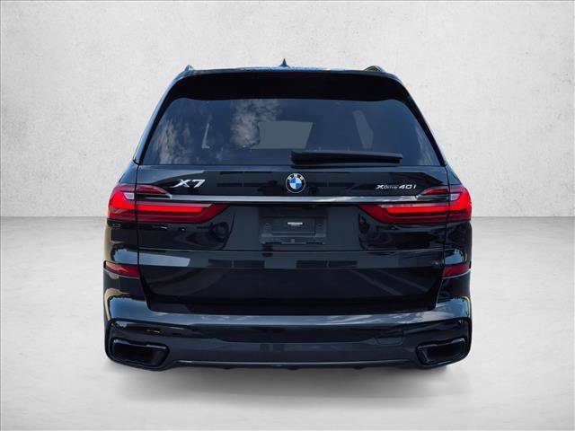Used 2022 BMW X7 xDrive40i w/ M Sport Package AWD/4WD image 6
