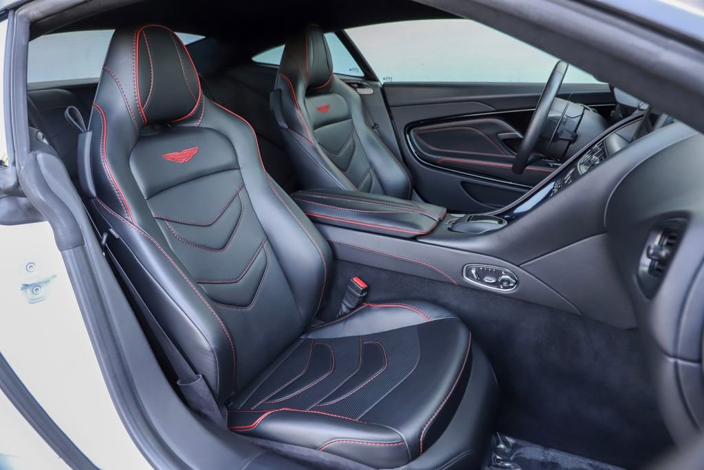 Used 2019 Aston Martin DBS Superleggera RWD image 45