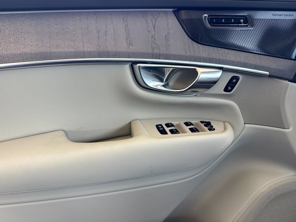 New 2026 Volvo XC90 T8 Ultra AWD/4WD image 10