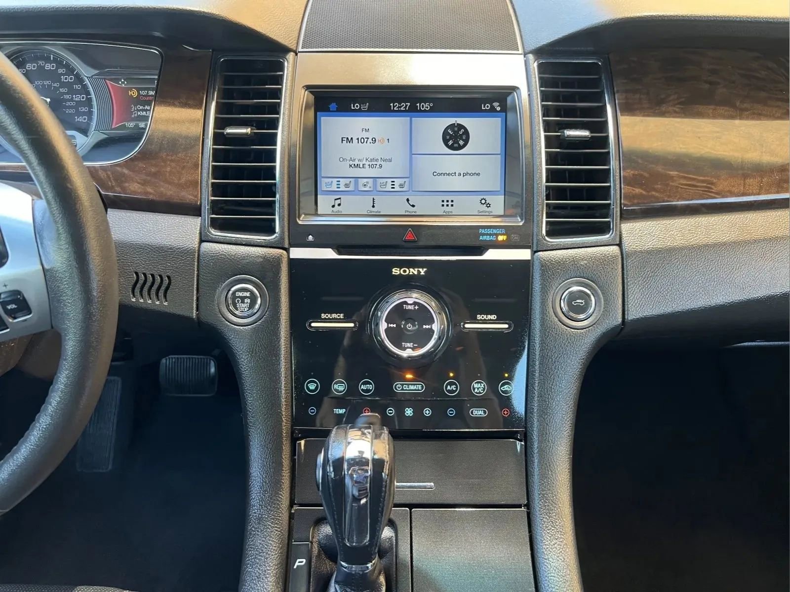 Used 2019 Ford Taurus Limited FWD image 11