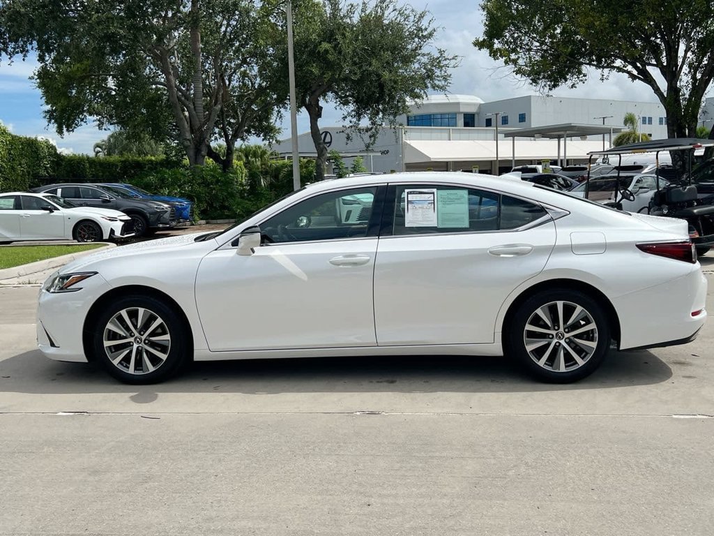 Used 2019 Lexus ES 350 w/ Accessory Package 2 FWD image 4