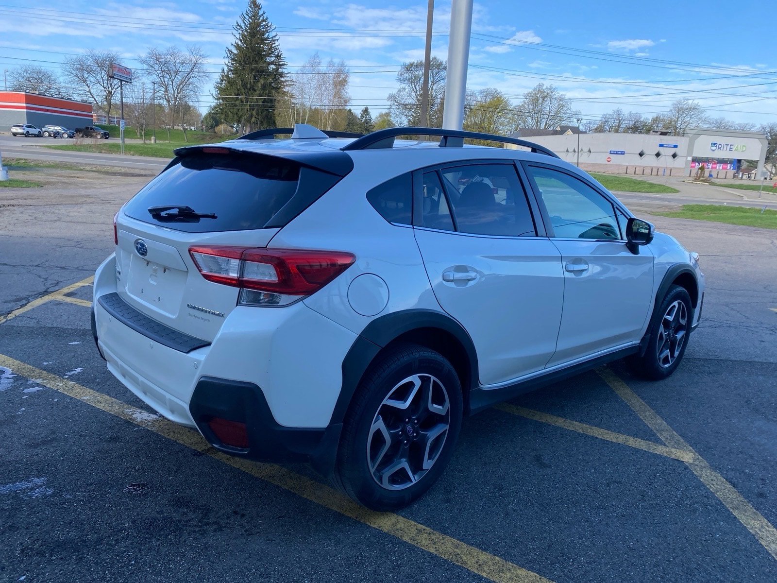 Used 2019 Subaru Crosstrek 2.0i Limited w/ Moonroof Package image 3