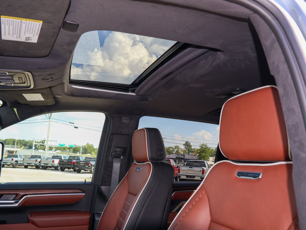 New 2026 GMC Sierra 3500 Denali Ultimate AWD/4WD image 9