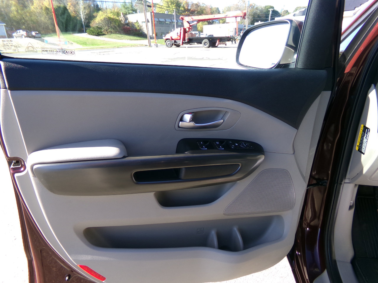 Used 2020 Kia Sedona EX image 11