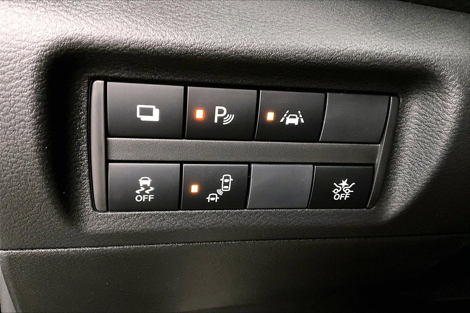 New 2025 Nissan Kicks Play S image 53