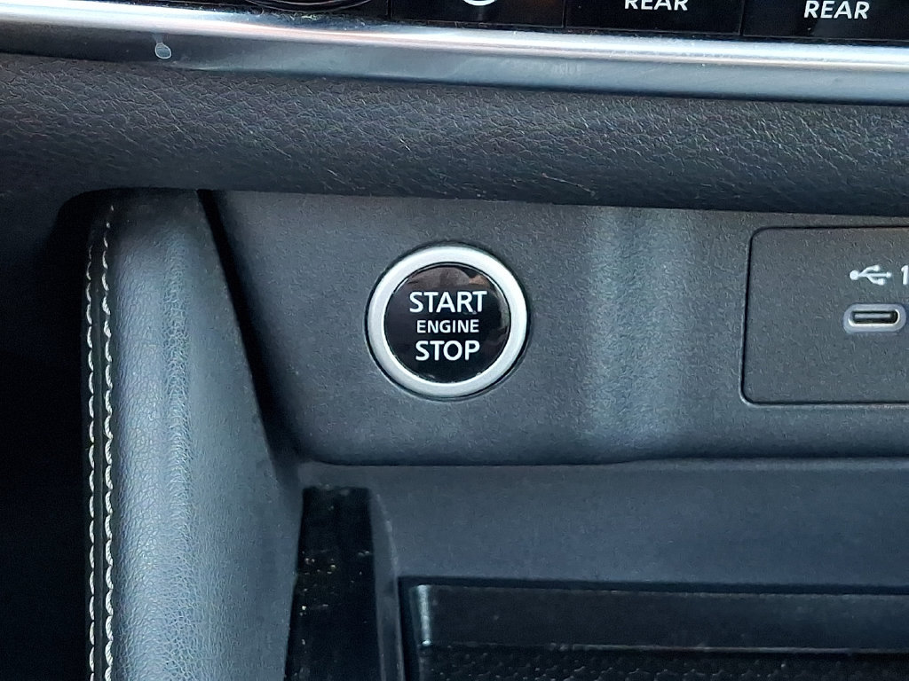 Used 2022 Nissan Rogue SL w/ SL Premium Package AWD/4WD image 28