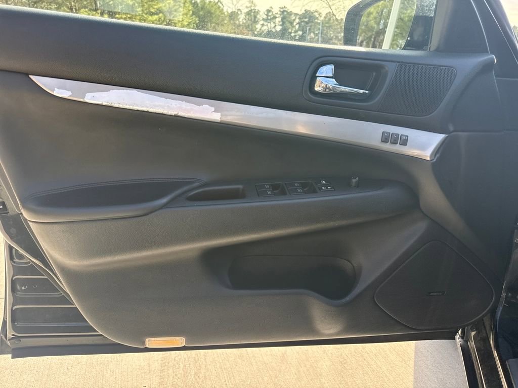 Used 2013 INFINITI G37 Journey w/ Premium Pkg image 14