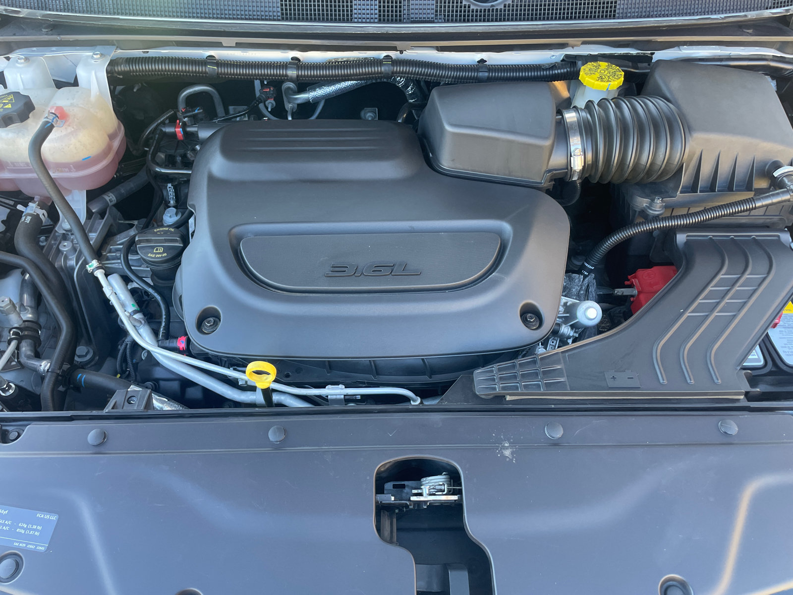 Used 2024 Chrysler Pacifica Touring FWD image 23