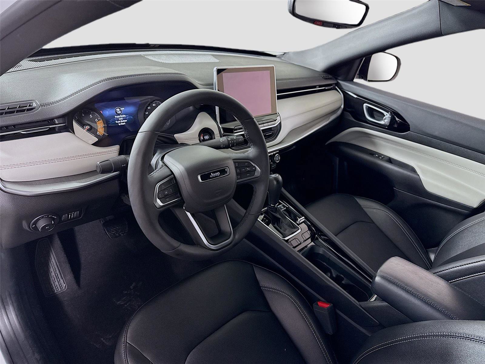 Used 2025 Jeep Compass Limited image 3