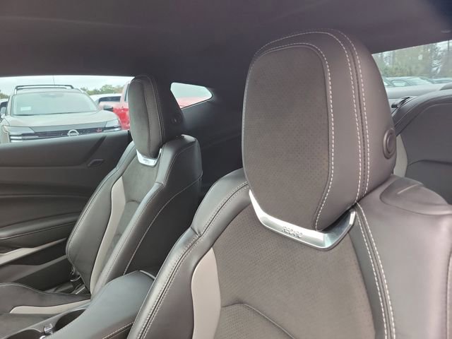 Used 2019 Chevrolet Camaro SS image 12