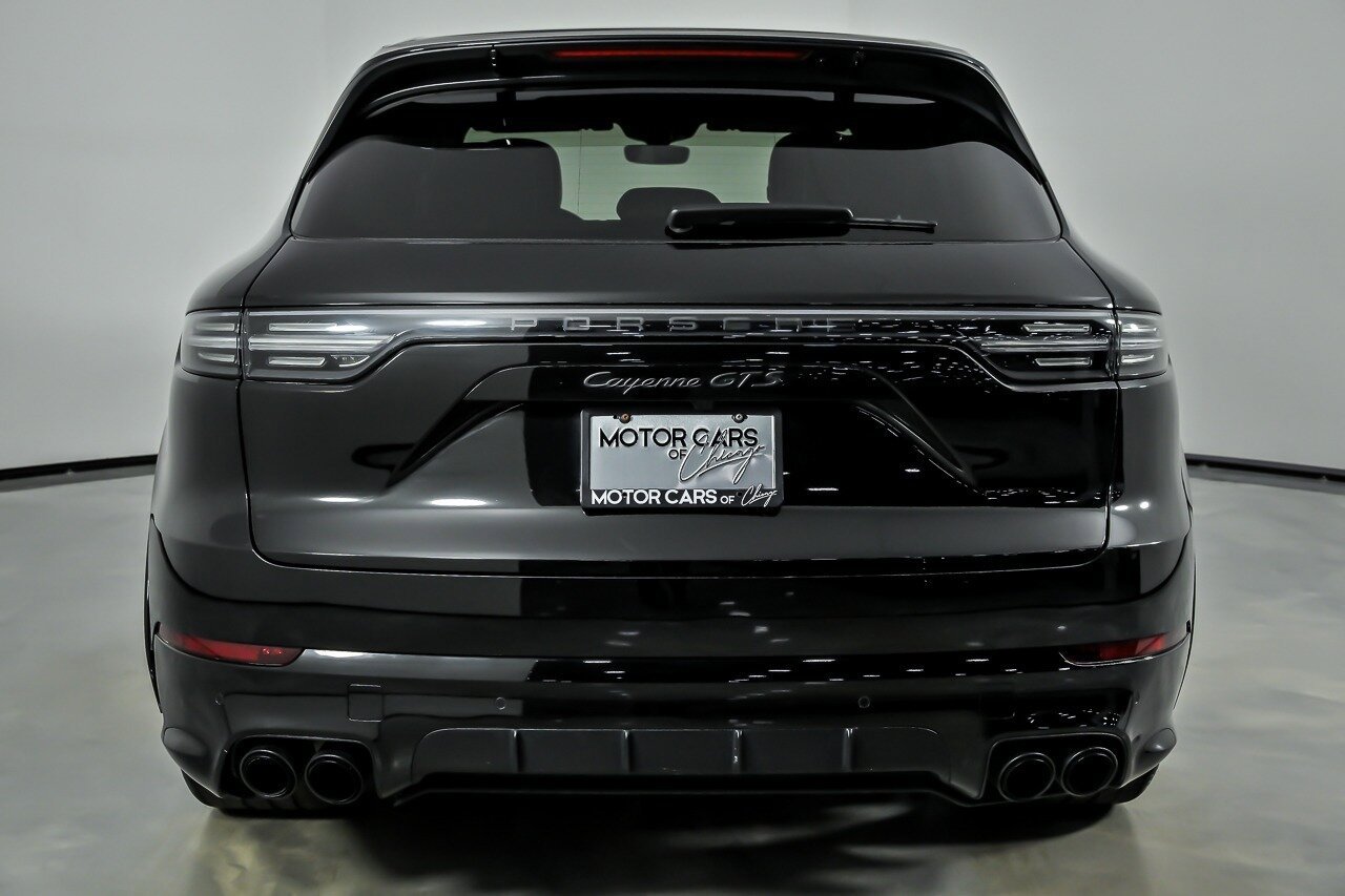 Used 2023 Porsche Cayenne GTS AWD/4WD image 11
