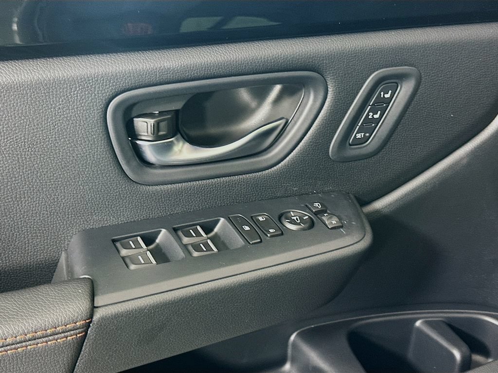 Certified 2026 Honda Pilot TrailSport image 18