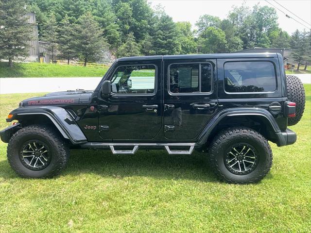 Certified 2024 Jeep Wrangler Unlimited Rubicon AWD/4WD image 9