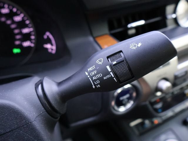 Used 2015 Lexus ES 300h w/ Navigation System Package FWD image 38