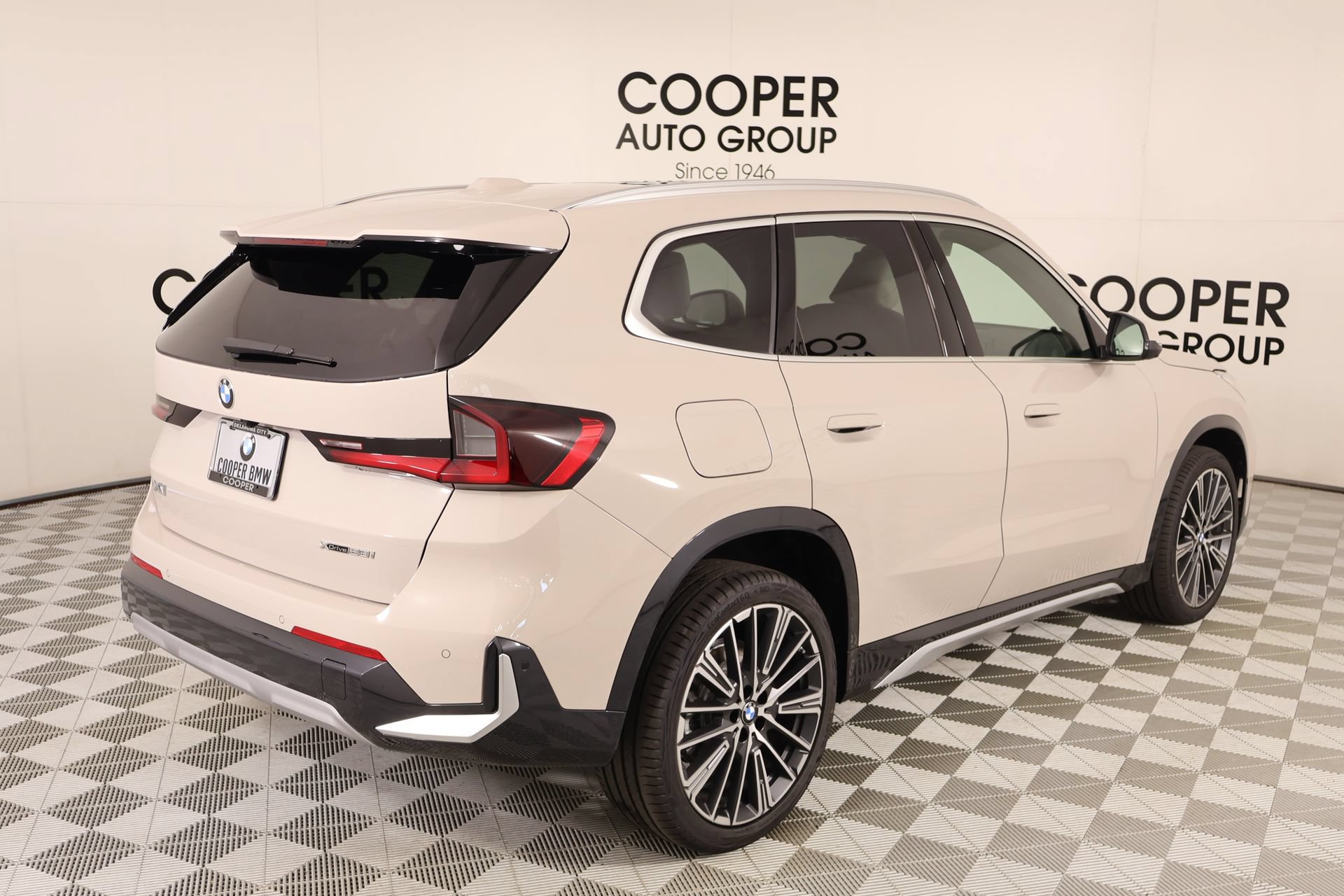 New 2026 BMW X1 xDrive28i w/ Technology Package AWD/4WD image 20