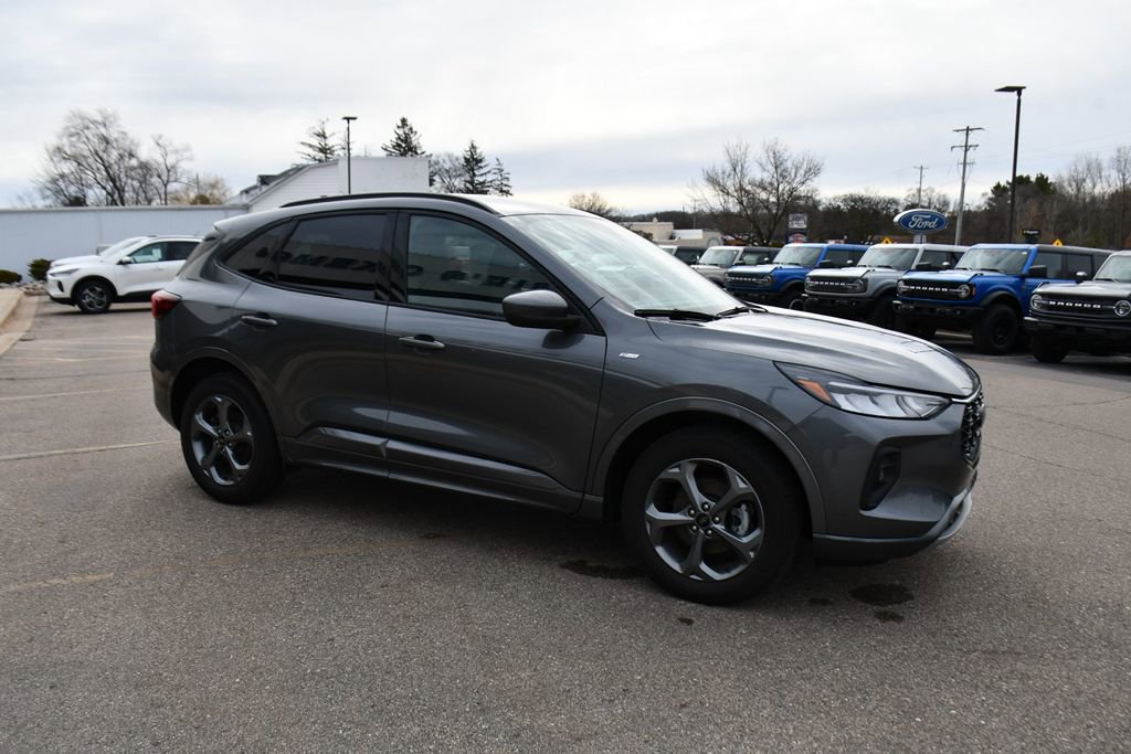 Used 2023 Ford Escape ST-Line Select w/ Tech Pack #1 image 8