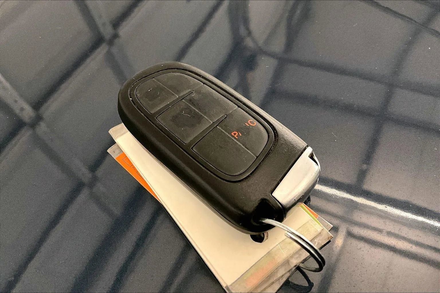 Used 2020 Jeep Cherokee Latitude Plus image 9