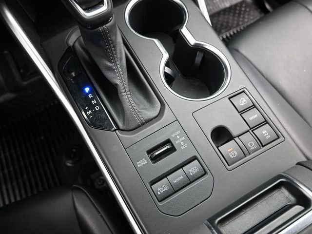 Certified 2023 Toyota Highlander XLE image 34