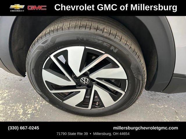 Used 2025 Volkswagen Atlas SE AWD/4WD image 13