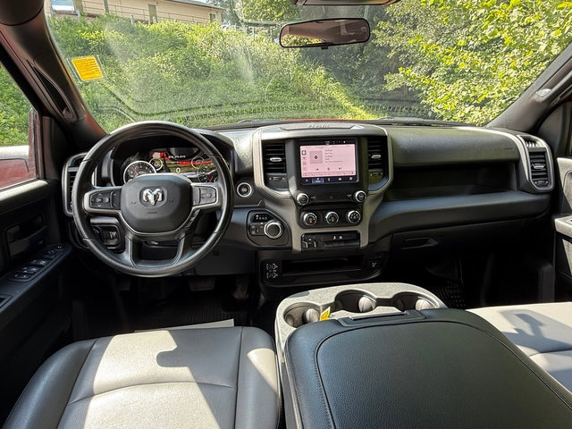 Used 2024 RAM 2500 Tradesman w/ Chrome Appearance Group AWD/4WD image 12