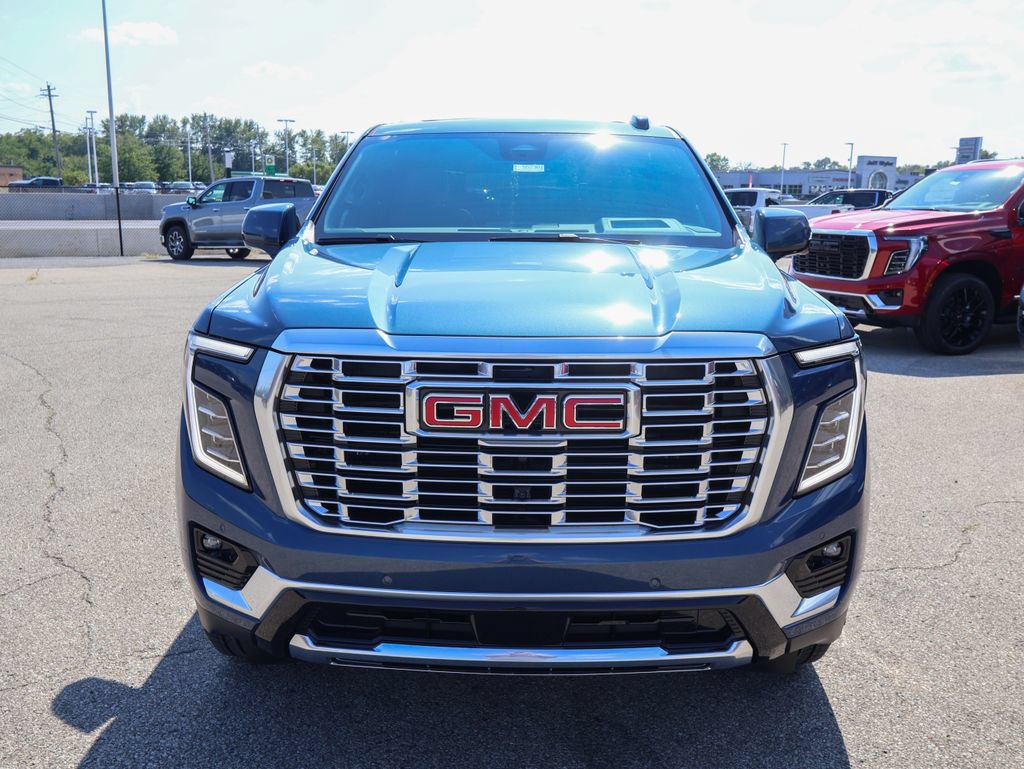 New 2026 GMC Yukon XL Denali w/ Denali Reserve Package AWD/4WD image 38