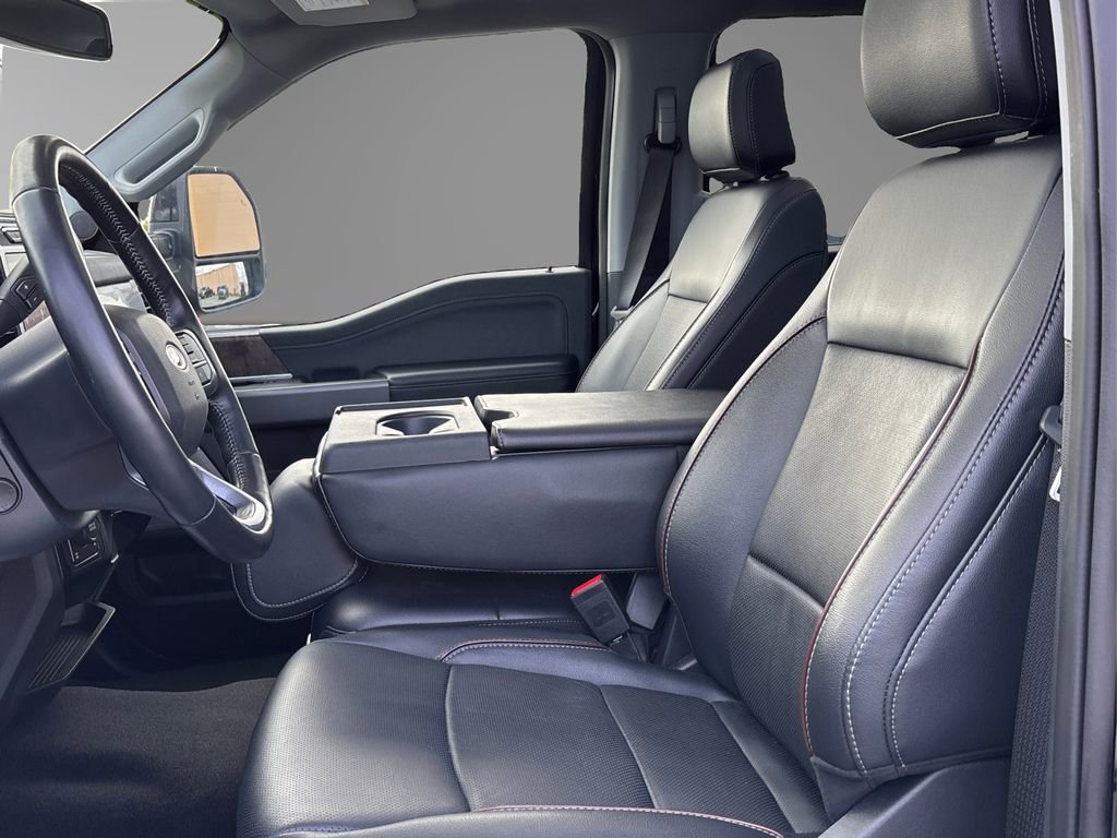 Used 2024 Ford F350 Lariat w/ Camper Package image 9