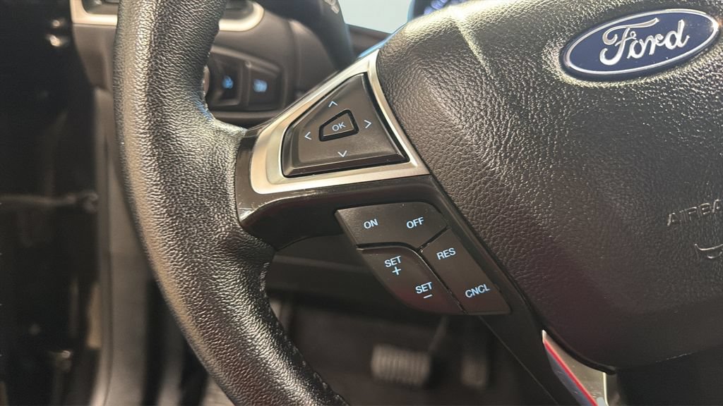 Used 2024 Ford Edge SEL AWD/4WD image 18
