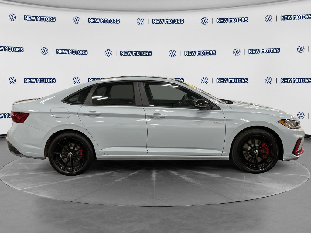 Certified 2026 Volkswagen Jetta GLI Autobahn FWD image 6