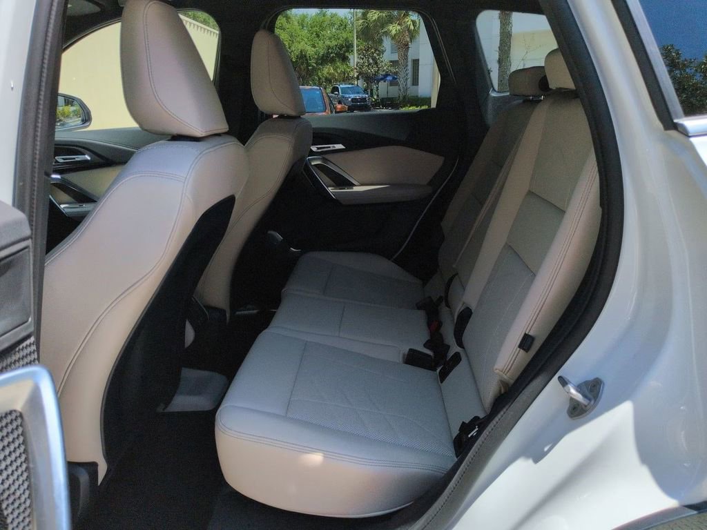 New 2025 BMW X1 xDrive28i w/ Convenience Package AWD/4WD image 14