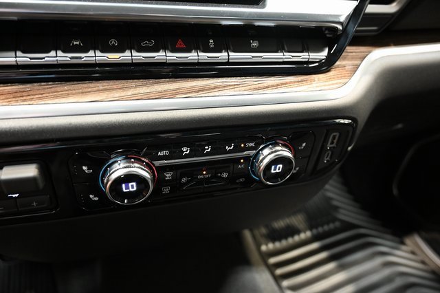 New 2026 GMC Sierra 1500 Elevation image 18