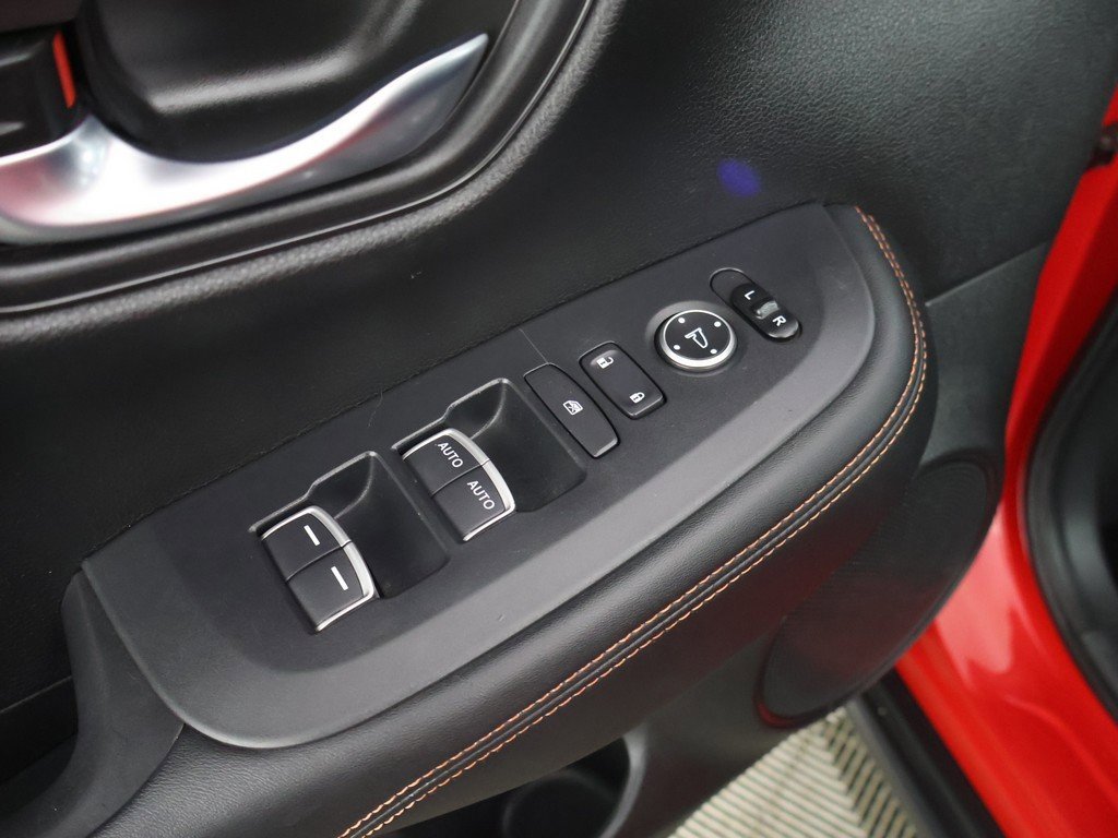 Used 2023 Honda HR-V Sport image 36