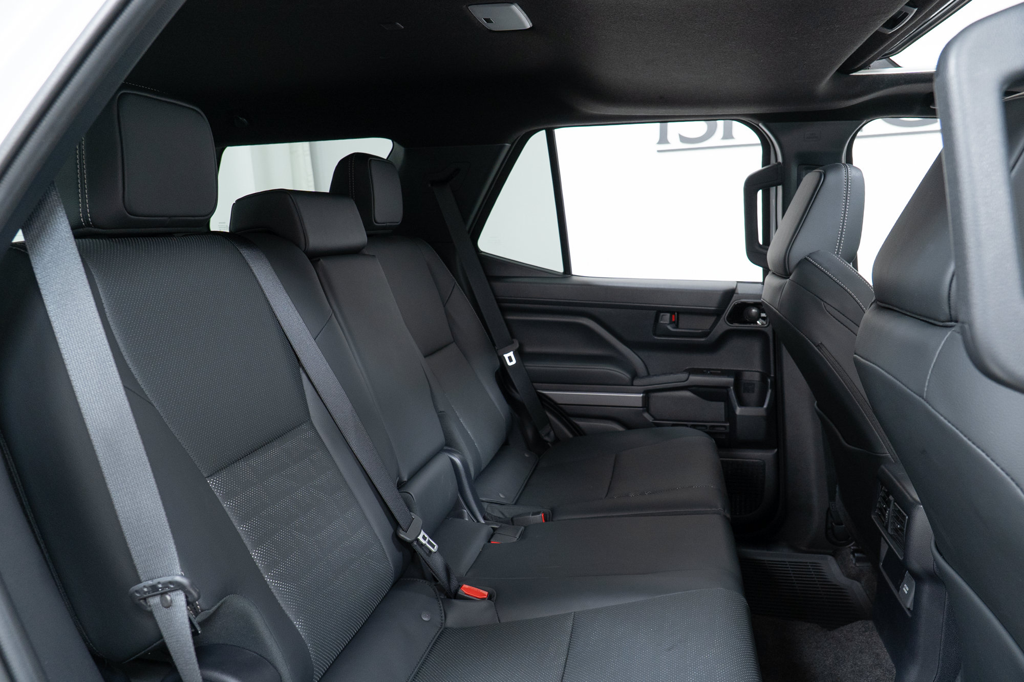 Used 2025 Toyota 4Runner TRD Off-Road Premium AWD/4WD image 27