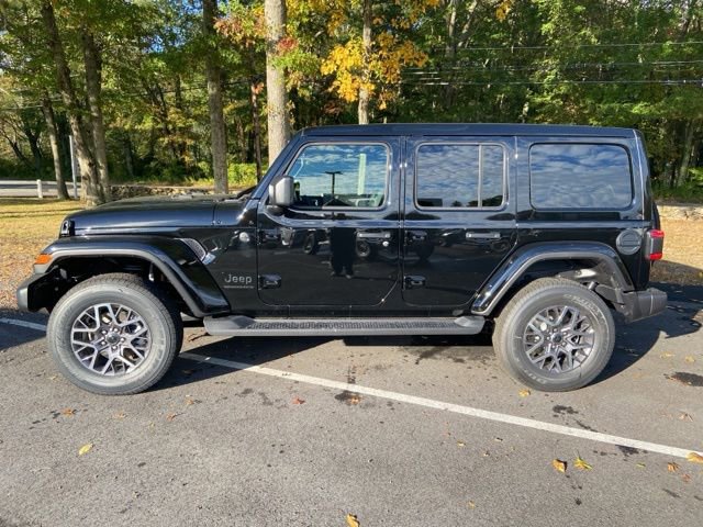 New 2026 Jeep Wrangler Sahara image 3