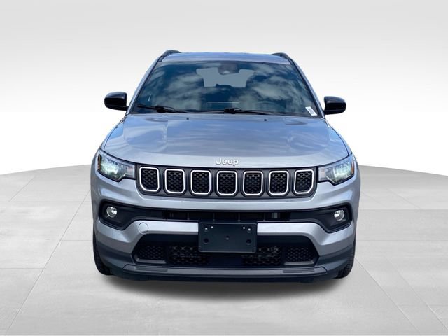 Used 2024 Jeep Compass Latitude AWD/4WD video 2