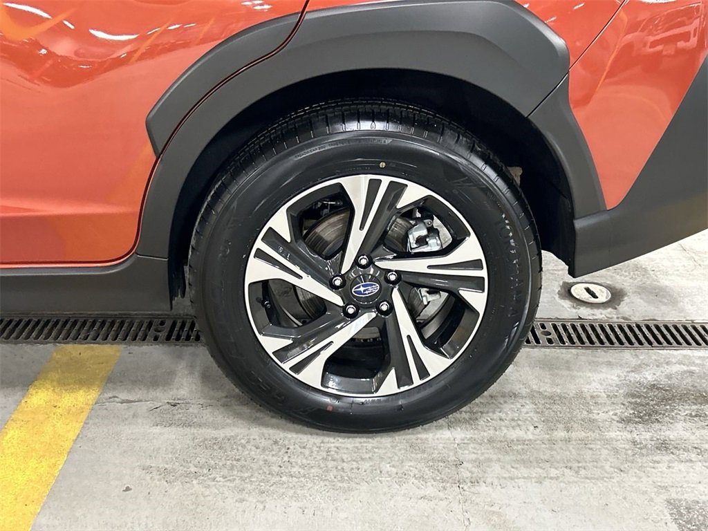 Certified 2025 Subaru Crosstrek 2.0i Premium image 11