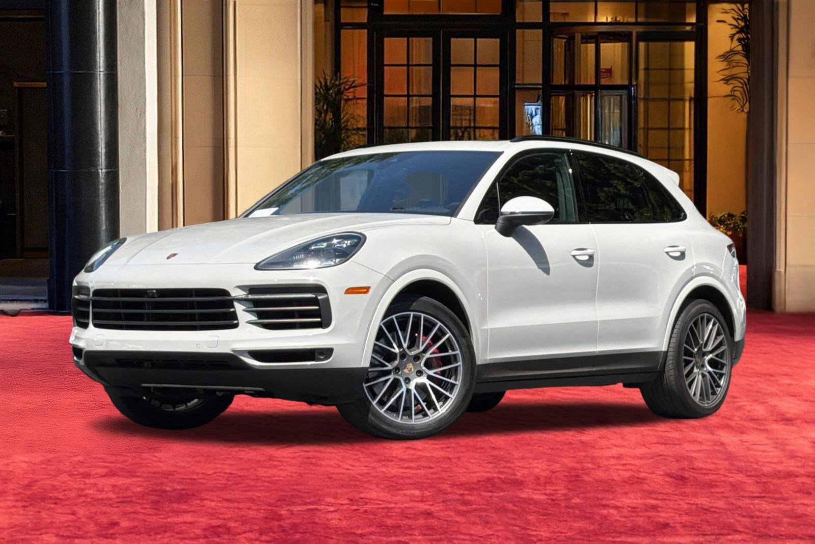 Used 2023 Porsche Cayenne Platinum Edition image 1