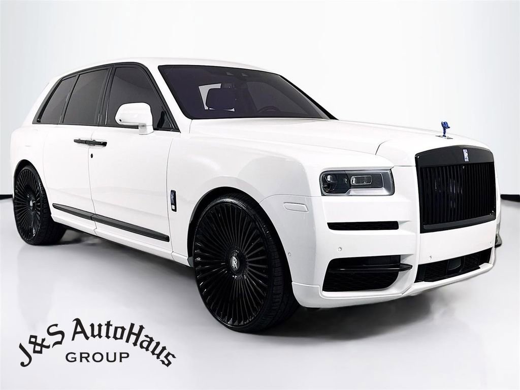 Used 2020 Rolls-Royce Cullinan image 1